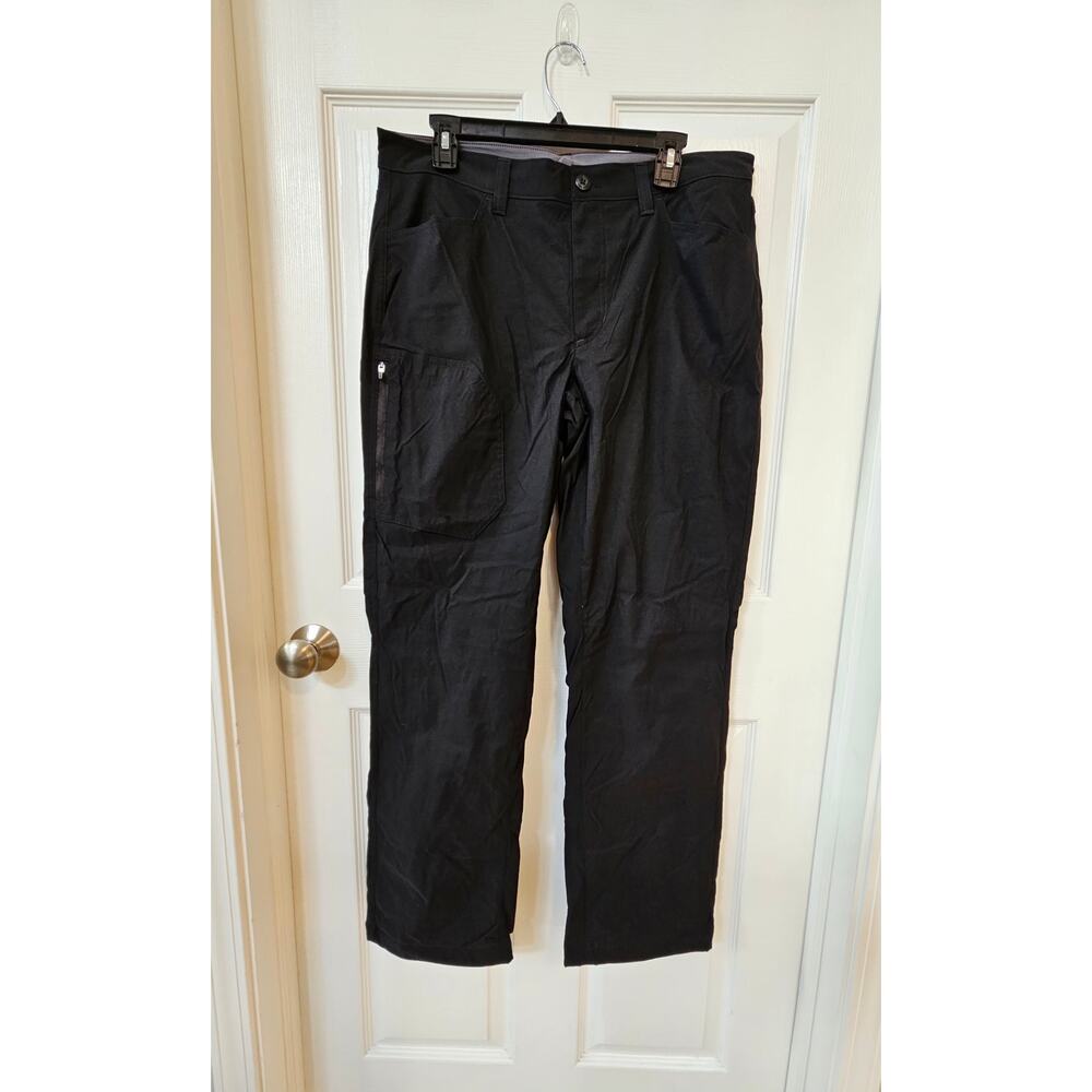Eddie Bauer Mens 34x32 Fleece Lined Utility Pants Black Cargo Travel Hiking NWOT